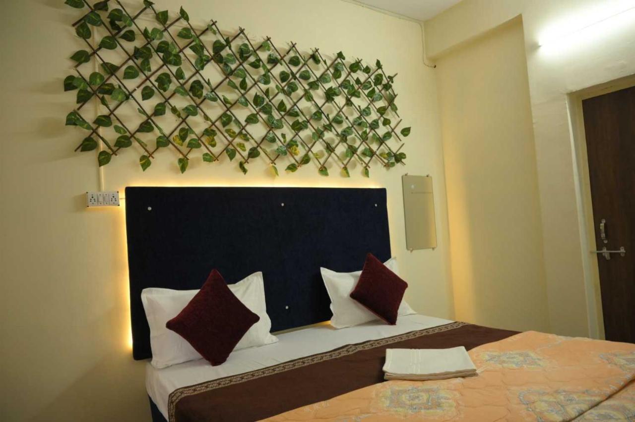 Hotel O Pop Hotel Blue Star Bhilai Exteriér fotografie
